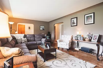 461 Park Drive, Campbell, OH 44405 - Photo 10