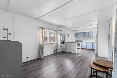 96 Helen Street, Barberton, OH 44203 - Photo 10