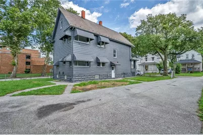4302 W 30th Street, Loveland, OH 44109 - Photo 4