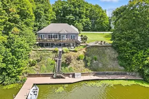 1437 Lake Vue Dr, Roaming Shores, OH 44085 - Photo 4