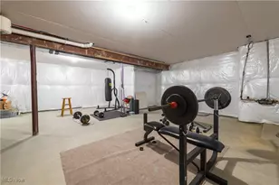 1343 Skyland Falls Blvd, Hinckley, OH 44233 - Photo 38