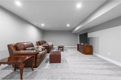 1343 Skyland Falls Boulevard, Hinckley, OH 44233 - Photo 34