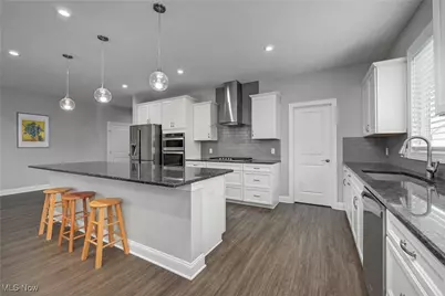 1343 Skyland Falls Boulevard, Hinckley, OH 44233 - Photo 14