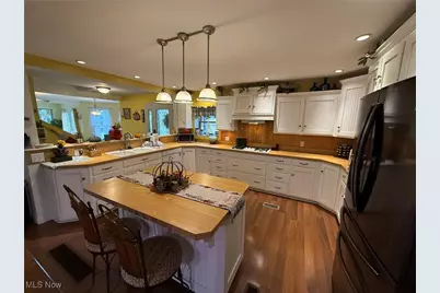 9156 Cherry Lane NE, Mineral City, OH 44656 - Photo 14