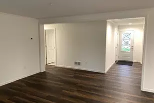 960 Robinhood Ave, Painesville Twp, OH 44077 - Photo 6