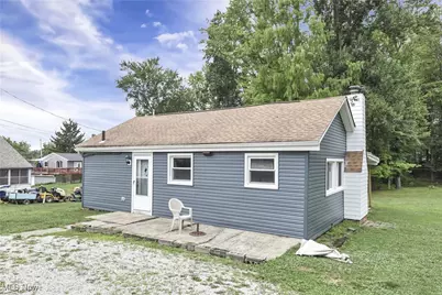 7390 Chestnut Street, Chippewa Lake, OH 44215 - Photo 2