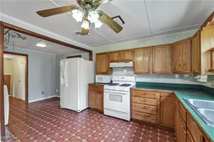 7390 Chestnut St, Chippewa Lake, OH 44215 - Photo 24