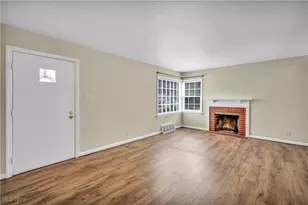 2360 15th St, Cuyahoga Falls, OH 44223 - Photo 2