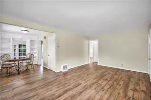 2360 15th St, Cuyahoga Falls, OH 44223 - Photo 4