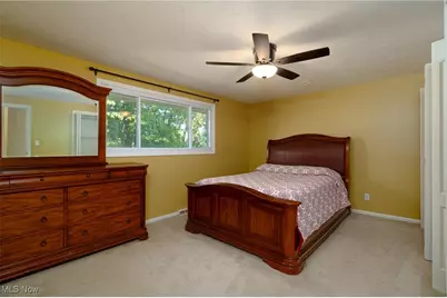 6650 Parkgate Oval, Green Hills, OH 44131 - Photo 12