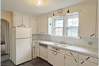 3122 Logan Avenue NW, Canton, OH 44709 - Photo 10