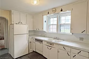 3122 Logan Ave NW, Canton, OH 44709 - Photo 10