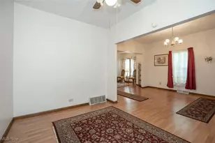 1855 Washington Ave, Lorain, OH 44052 - Photo 6