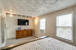 447 Cuyahoga St, Akron, OH 44310 - Photo 12