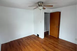 263 S Main St, Youngstown, OH 44515 - Photo 10