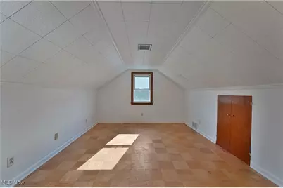 263 S Main Street, Youngstown, OH 44515 - Photo 14