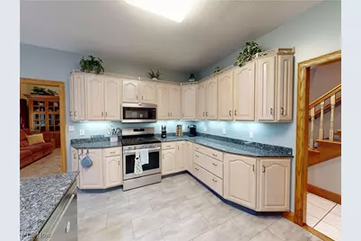 35005 Lisle Court, Willoughby, OH 44094 - Photo 8