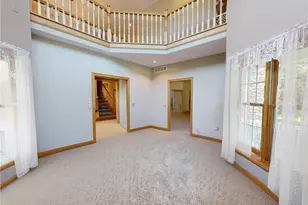 35005 Lisle Ct, Willoughby, OH 44094 - Photo 16