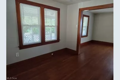 920 Rowe Street, Akron, OH 44306 - Photo 8
