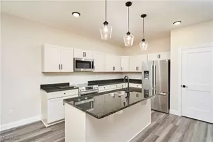 580 Thorn Way, Doylestown, OH 44230 - Photo 6