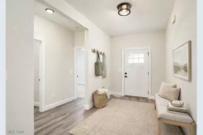 580 Thorn Way, Doylestown, OH 44230 - Photo 2