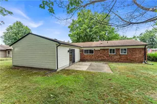 6195 Thunderbird Dr, Mentor, OH 44060 - Photo 4