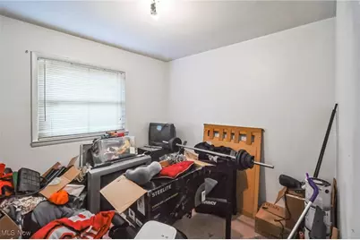 800 Boston Avenue, Elyria, OH 44035 - Photo 10