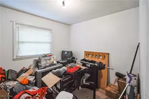 800 Boston Ave, Elyria, OH 44035 - Photo 10