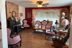 111 Main St, Clarington, OH 43915 - Photo 12