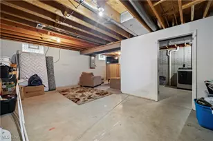 6238 Oak Tree Dr N, Lorain, OH 44053 - Photo 28