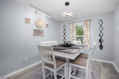 6238 Oak Tree Drive N, Lorain, OH 44053 - Photo 8