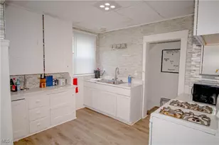 1225 Polk St, Sandusky, OH 44870 - Photo 6