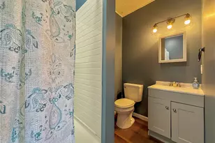 387 4th St NW, Barberton, OH 44203 - Photo 10