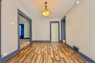 387 4th St NW, Barberton, OH 44203 - Photo 4