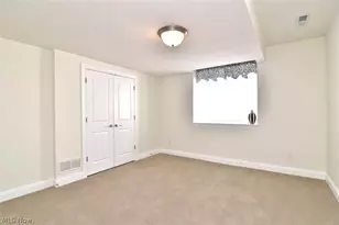 17581 Gates Landing Dr, Chagrin Falls, OH 44023 - Photo 40