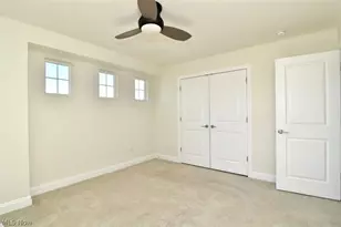 17581 Gates Landing Dr, Chagrin Falls, OH 44023 - Photo 34