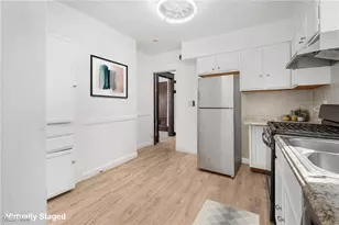 1438 E 109th St, Loveland, OH 44106 - Photo 6