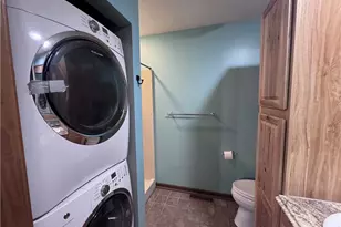 710 Belrock Ave, Belpre, OH 45714 - Photo 6