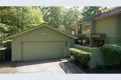 624-1 Russet Woods Court, Aurora, OH 44202 - Photo 34