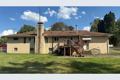 1414 Niles Cortland Road, Niles, OH 44446 - Photo 2