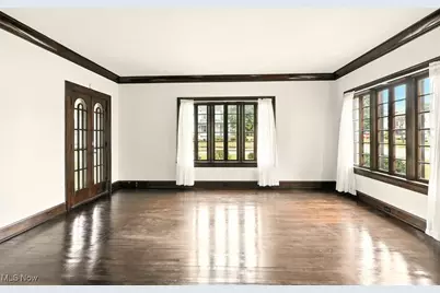 348 N Broadway Street, New Philadelphia, OH 44663 - Photo 4