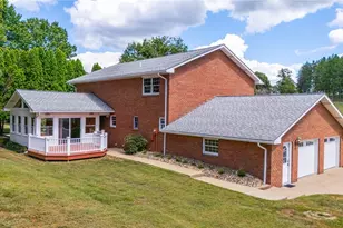 104 Glenn Ave, St Clairsville, OH 43950 - Photo 8