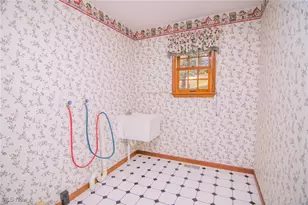 104 Glenn Ave, St Clairsville, OH 43950 - Photo 26