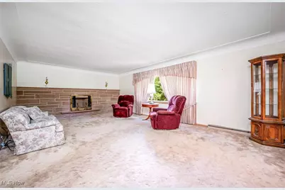 126 S Rhodes Avenue, Niles, OH 44446 - Photo 4