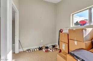 523 Purdue Ave, Elyria, OH 44035 - Photo 26