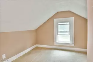 664 Tenney Ave, Campbell, OH 44405 - Photo 38