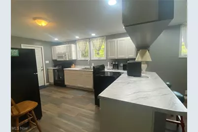 527 Virginia Street, Martins Ferry, OH 43935 - Photo 4