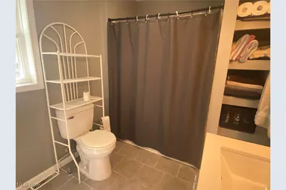 527 Virginia Street, Martins Ferry, OH 43935 - Photo 12