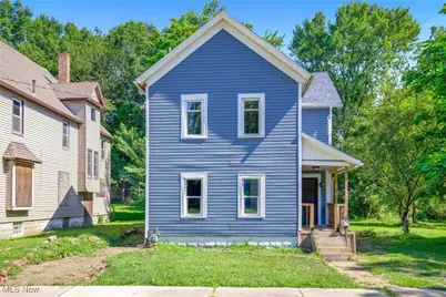 121 Lake Street, Akron, OH 44301 - Photo 1