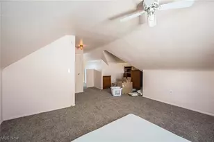 21170 Wilmore Ave, Euclid, OH 44123 - Photo 12